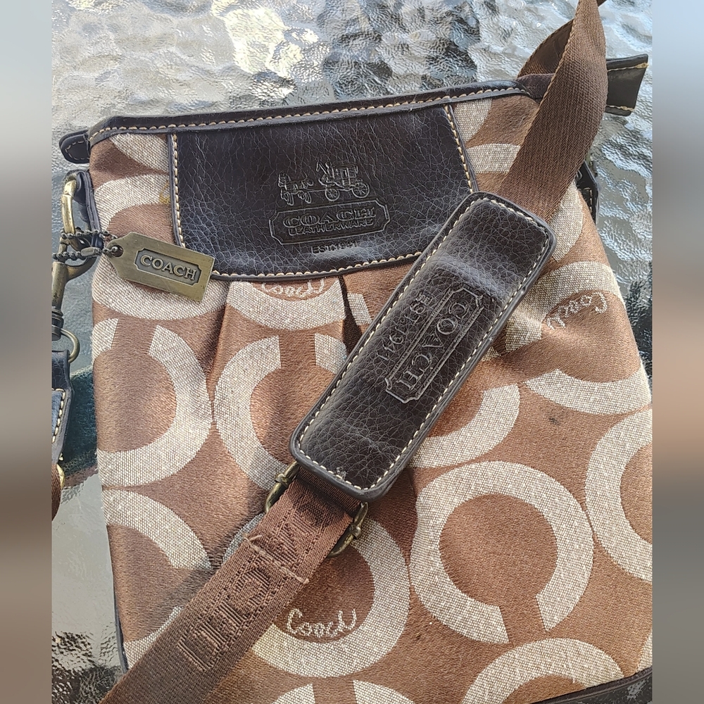 Coach Brown and Cream Crossbody Bag - Picture 11 of 11